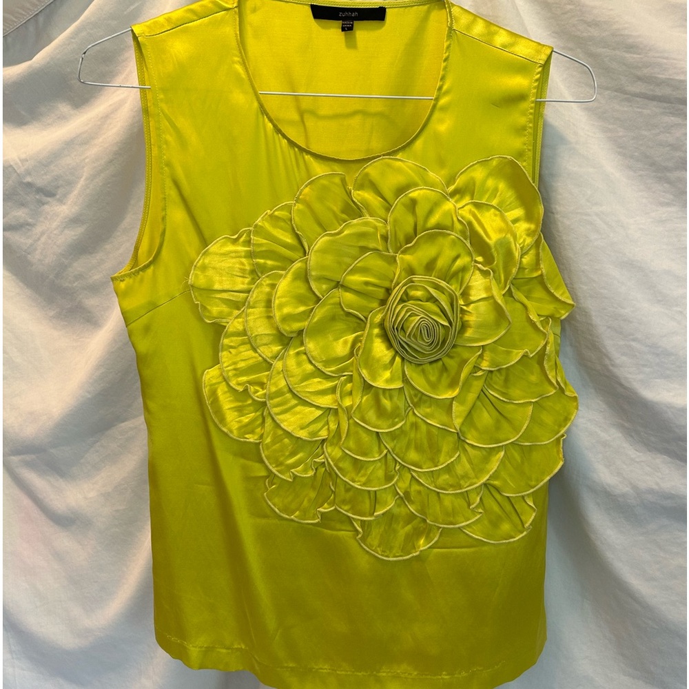Flower power top 🌼